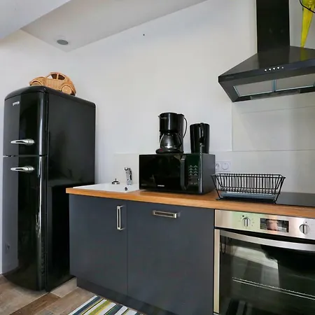 Domaine Le Sherwood 3* נוטרדאם-דו-מונט