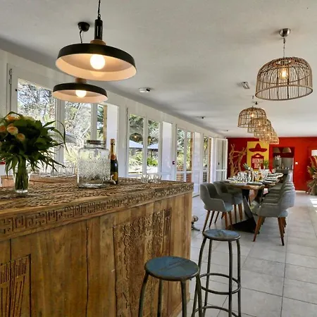 Apartmanhotel Domaine Le Sherwood 3*